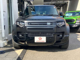 ディフェンダー 110 イースナー エディション 3.0L D300 ディーゼル 4WD 限定車 サテ...