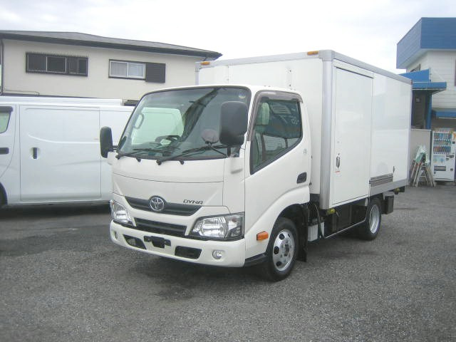 ダイナ 中温冷凍車・-7度設定・オートマ車