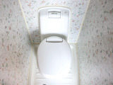 居住空間の必需品♪トイレ設備あります!!! トイレの必須設備♪換気扇&換気口&照明あります!!!