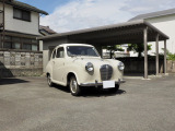 近代自動車文化の原点でもある一台が、セマフォーを上げて街中を軽やかに走り抜く姿は実 に愛らしい・・・!