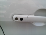 電子キーを持っていれば、ボタンを押すだけで簡単に開け閉めできます☆