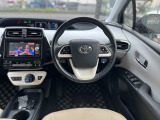 納車までの間代車が必要な方は成約後から御納車までの間、無料で代車を貸出するサービスございます(無料代車がない場合もございますので事前にお申し付けください)また当社指定のレンタカーをご用意する事も可能です