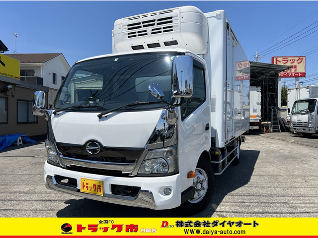 デュトロ 冷蔵冷凍車 サイドドア付ワイドロング冷凍車