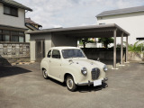 70 年を超える時を経てなお街中を軽やかに走る 1955 年製オースチン A30 この愛らしい姿そ のものが近代自動車文化の原点を伝える