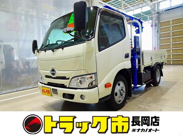 デュトロ 4.0 フルジャストロー ディーゼル 3t 標準 タダノ3段クレーン付