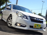 オークション会場からサビやガタツキなど無く程度の良いお車を厳選仕入れしております!!
