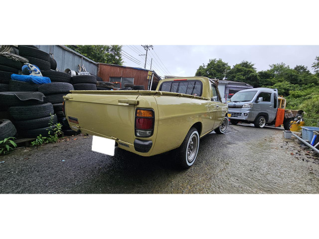 1992 Nissan Sunny Truck 1.2 Long Deluxe photo 9