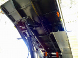 荷台内寸:530&times;220&times;49 新明和/DRS11-0010SY3 床厚み5mm 自動シート付(開き止め付) 鳥居左右作業灯