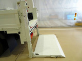 垂直パワーゲート 600kg 極東開発/V601B-1MKT2 長:85cm/有効長:75cm 幅:157cm 左右リア支柱PGスイッチ
