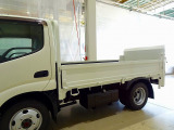荷台内寸:305&times;160&times;38 三方開 左右セイコーラック 垂直PG/600kg付