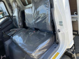 車内3人乗り仕様!シートカバー装着車!