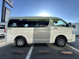 各種ビルダー取扱実績有り!ビークル フィールドライフ FOCSフジカーズジャパン フロットモービル ホワイトハウス マックレー ユーアイビークル リンエイプロダクト レクビィ ロータスRV ファーストカスタム