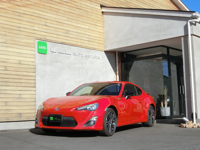 86 2.0 GT リミテッド 6MT HIDヘッドライト バックカメラ