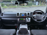 使用感と言ってもコックピットは結構綺麗で、禁煙車だから匂いもなく気持ちよく運転できます。スーパーGLだから好みのカスタムもし放題!