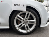 【右フロント】