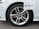 【左フロント】