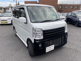 3ヶ月・3000kmの無料保証付きです。エンジン、ミッション等の修理の際に金額が大きくなりがちな箇所も無料修理で安心です。最大3年までの有料保証も取り扱っております。