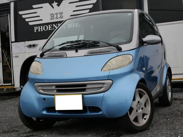スマートクーペ  ベースグレード 左ハンドル軽自動車