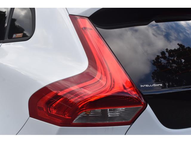 ボルボ V40クロスカントリー T5 AWD モメンタム 4WD 純正ナビ 純正