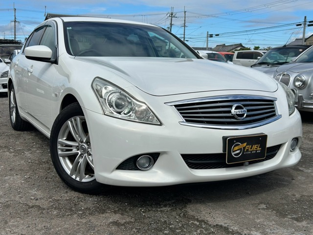 スカイライン 2.5 250GT ワンオーナー ETC ナビ TV