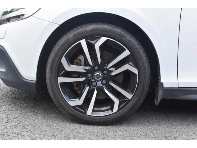 ボルボ V40クロスカントリー T5 AWD モメンタム 4WD 純正ナビ 純正