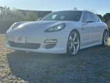 パナメーラ 4S PDK 4WD 