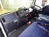 AC PS PW SRS ABS キーレス 左電格ミラー Bluetooth アドブルー ターボ HSA 車線逸脱警報装置 PCB フロア5MT