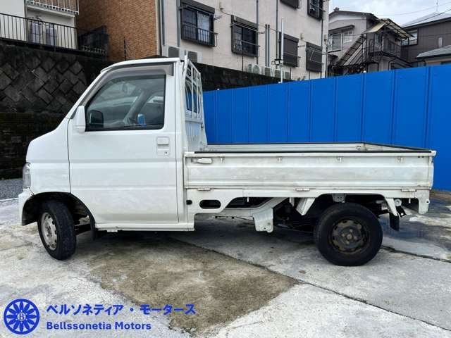 ホンダ アクティ 5MT 4WD ホワイト カスタム 現状車検付き ホンダ アクティトラック タウン 4WD 5MT 4WD 車検2年 記録簿 の中古車