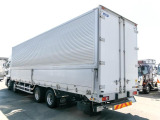 最大積載13,700kg
