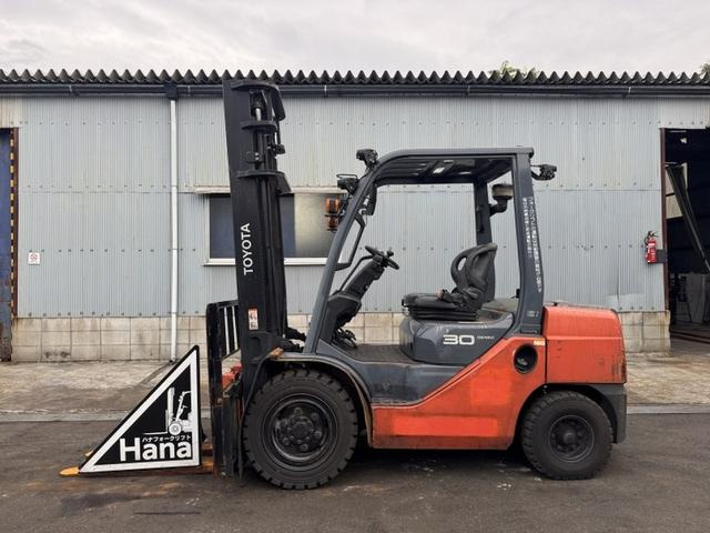 トヨタL&F エンジンフォークリフト 20239