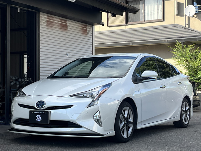 プリウス 1.8 S ツーリングセレクション ローダウン 9インチナビ