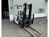 ユニキャリア エンジンタイプ　フォークリフト ユニキャリア FHD25T3A