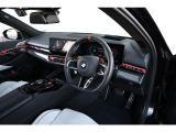 M5ツーリング 4.4 PHEV 4WD 新車保証/システム合計727ps