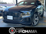 アウディ Q8 55 TFSI クワトロ Sライン 4WD