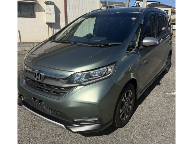 フリード+ 1.5 ハイブリッド クロスター ホンダセンシング NAVI Bカメラ 両側Pスラ