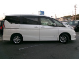 エンジン、ミッションなど金額の大きな箇所も無料修理♪代車もご用意!☆自社保証☆安心3ヶ月間の無料保証付。カーセンサーアフター保証も有り☆1年～2年更新保証もご用意有ります。輸入車は1年保証～有償のみです。