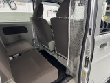【全国納車OK】 現車をご覧になれないお客様でも、安心してお車をご購入いただける環境を整えております。 色々な角度から撮影したたくさんの画像など豊富な資料送りいたしております。