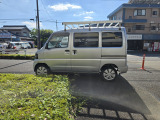 ルーフキャリヤ付きです。(支払総額17.8万円・圏内に限り・ルーフキャリヤ・4WD)