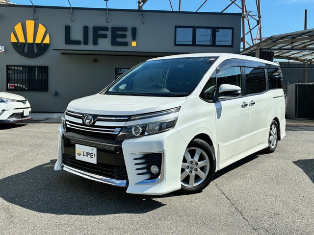 トヨタ ヴォクシー 