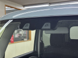 【雨の日も大丈夫】 雨の日や夜に中古車は選びにくいですよね。でも当店なら安心。電話予約を頂ければ明るい屋根下へ移動しておきます。じっくりご覧いただけますヨ(^^)v