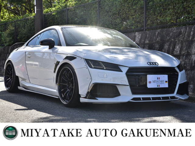 TTクーペ 2.0 TFSI Sラインパッケージ 