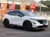 NISMO専用のバンパー、リアスポイラー、ドア・サイドモール装着!!