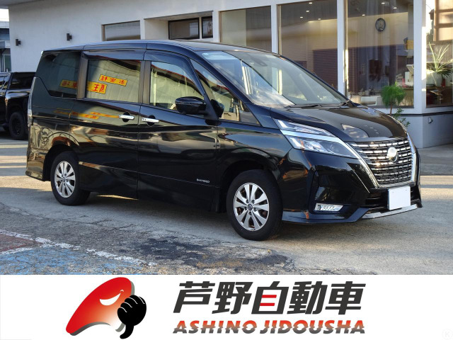 セレナ 2.0 ハイウェイスターV 4WD