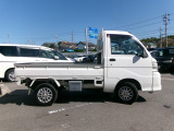 自動車保険ご相談ください!三井住友、あいおいニッセイ同和代理店☆見積もりします。保険担当が万が一の場合連携を取って敏速に対応します。代車、レンタカーもご用意しますのでご安心ください。