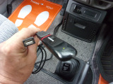 USB入力及び通信用USB。