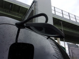 リアアンダーミラー付き。