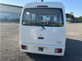 中古車ではありますが、比較的 綺麗な状態です!
