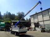 クレーンは点検整備済みで、作動も良好!ブームのタレもありません。