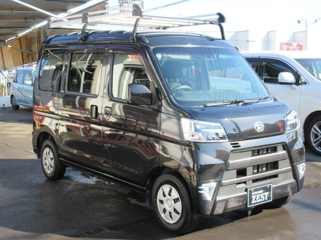 ダイハツ ハイゼットカーゴ クルーズ ターボ SAIII ハイルーフ 4WD の