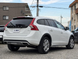 V60クロスカントリー D4 SE ディーゼル アイシン8速オートマ ナビ バックカメラ
